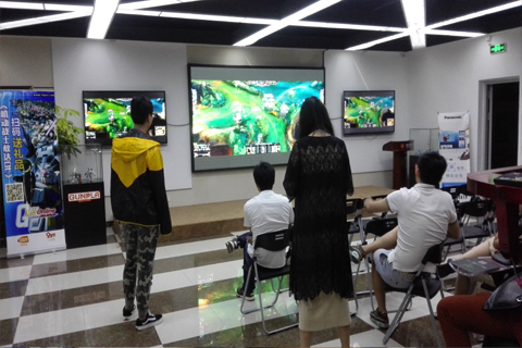 【赛况】leyu乐鱼电子(中国)官方网站
市电子竞技锦标赛（第三周）精彩赛事~嗨翻全场~